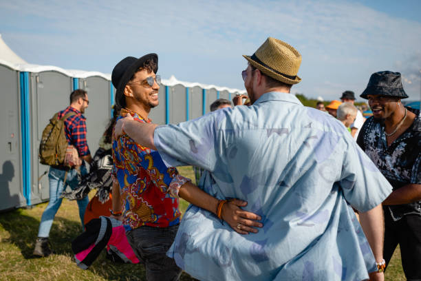 Best Portable toilet rental cost  in West Liberty, KY